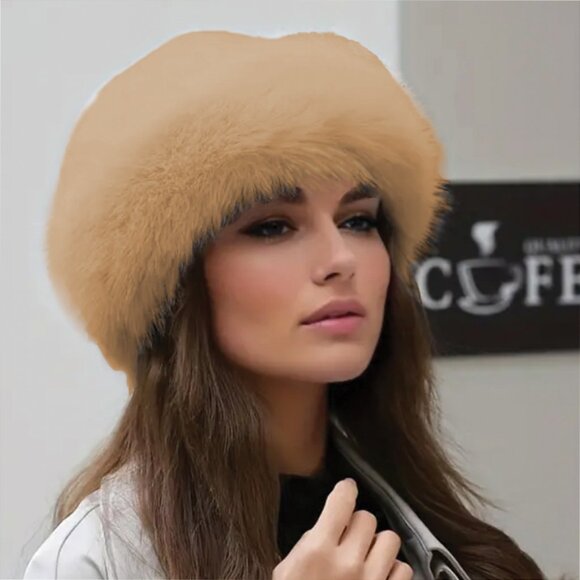 Faux Fur Winter Hat — Luxurious Style, Cozy & Soft. WINTER WHITE - Picture 3 of 7